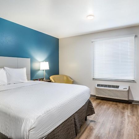 Woodspring Suites Bakersfield East מראה חיצוני תמונה