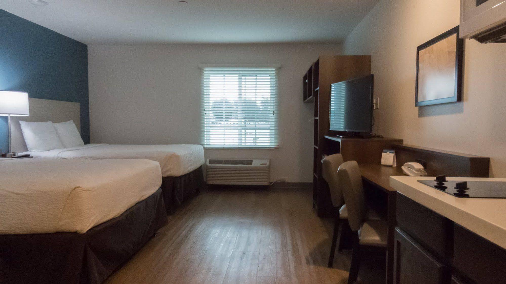Woodspring Suites Bakersfield East מראה חיצוני תמונה