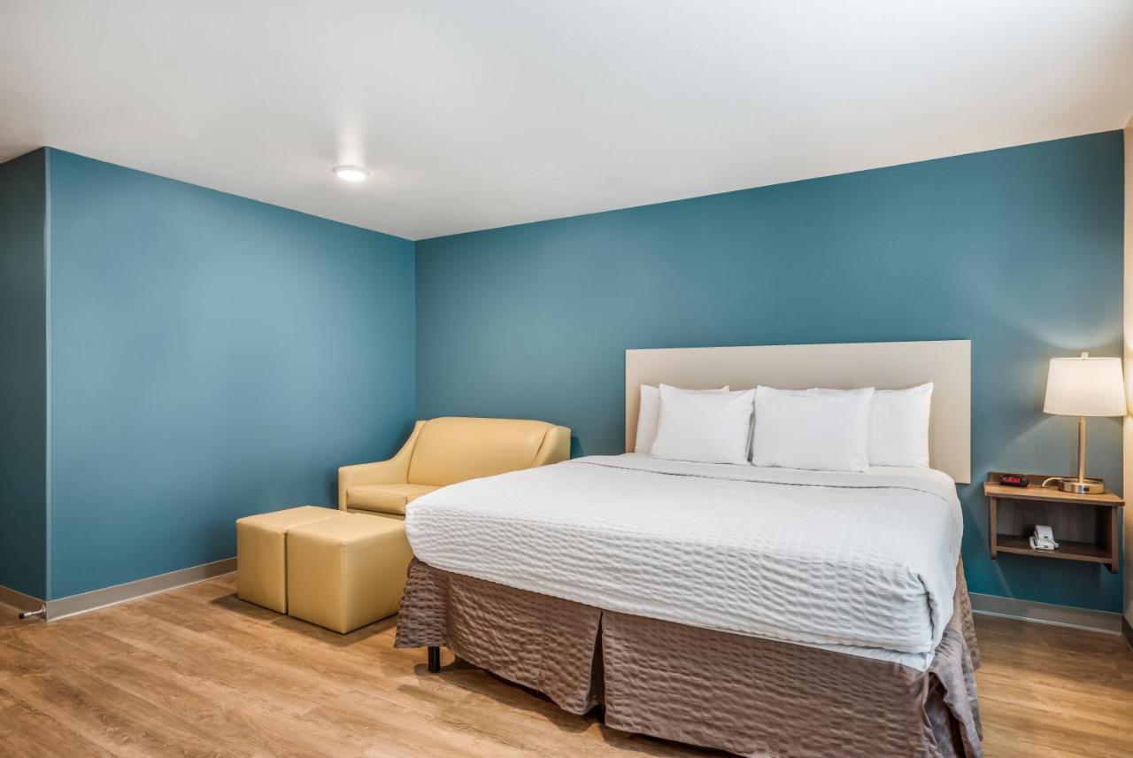 Woodspring Suites Bakersfield East מראה חיצוני תמונה