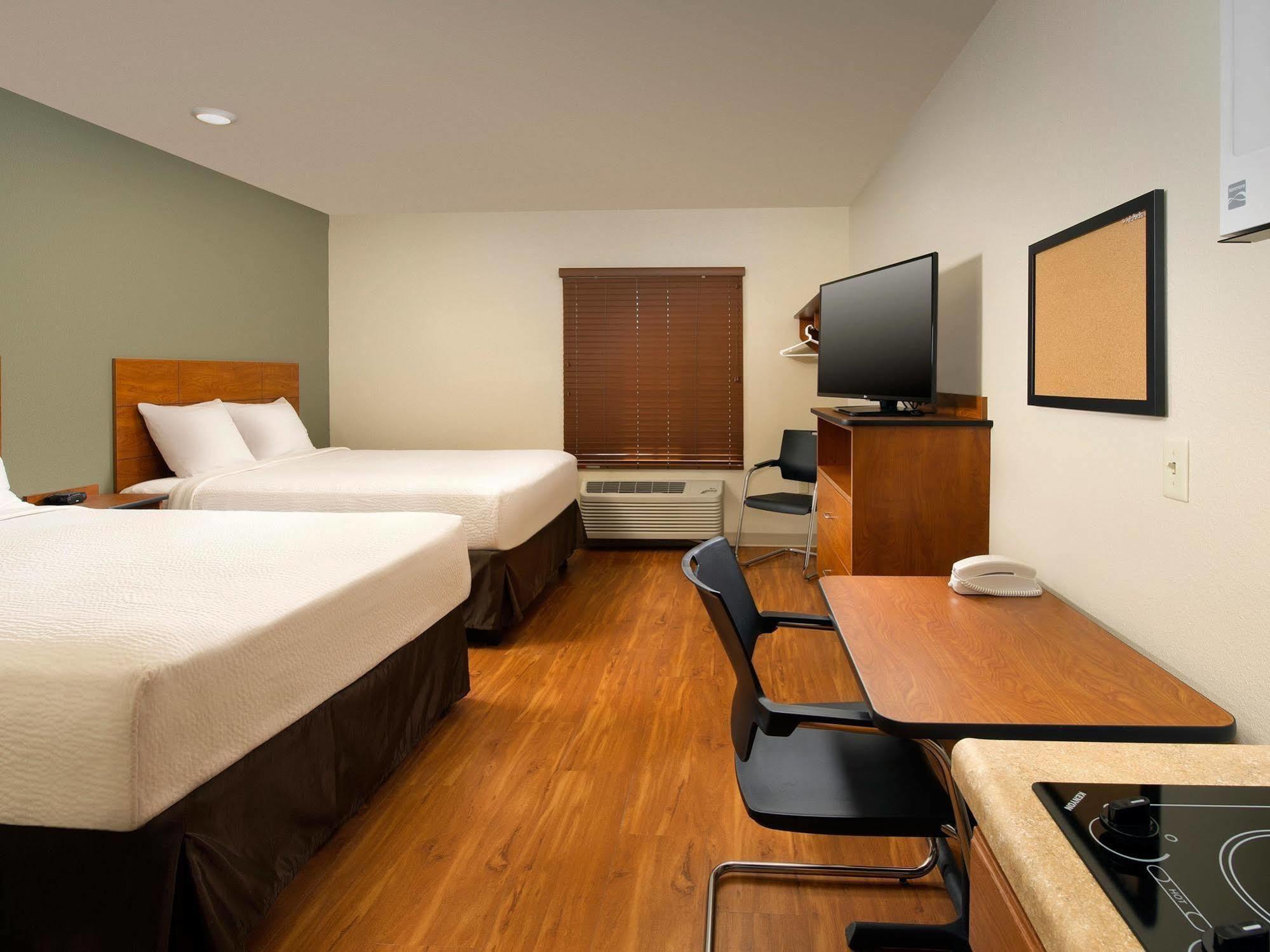 Woodspring Suites Bakersfield East מראה חיצוני תמונה